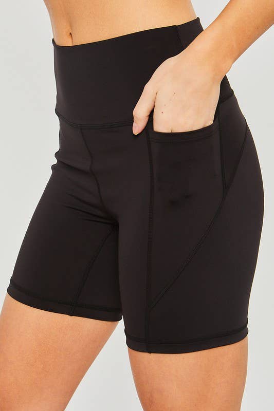 Leggings Shorts Seam Detail